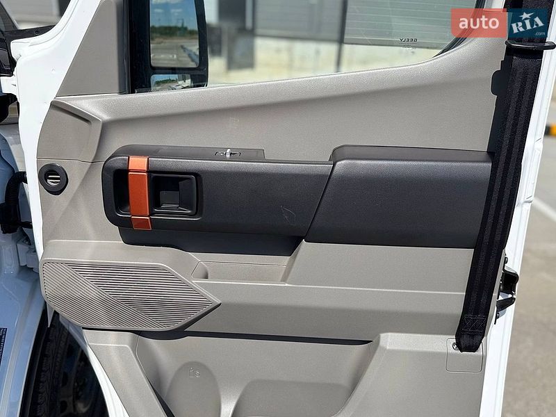 Грузовой фургон Farizon Supervan 2025 в Киеве