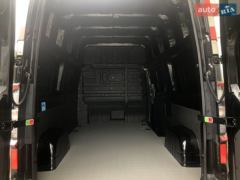Вантажний фургон Farizon Supervan 2025 в Одесі