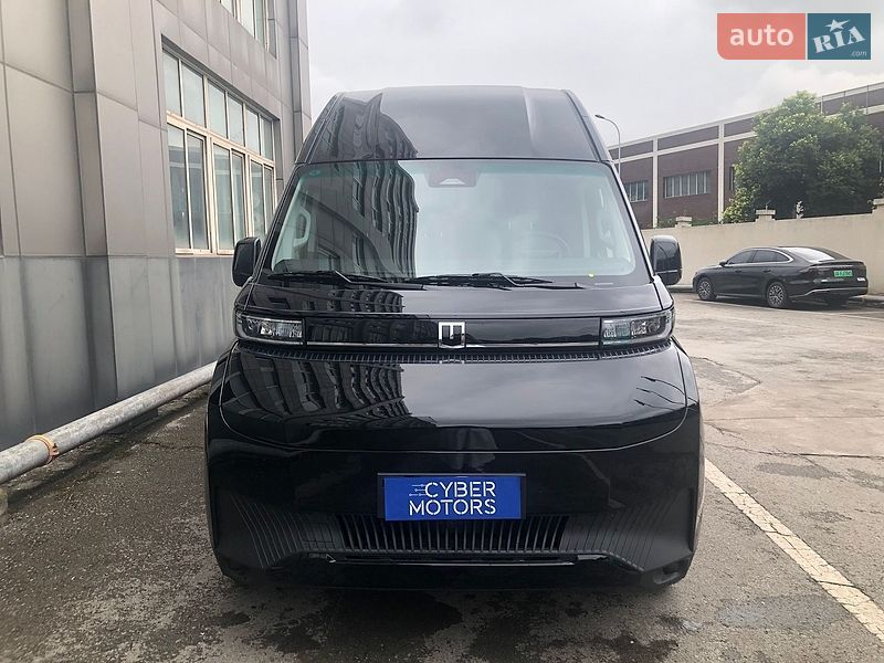 Вантажний фургон Farizon Supervan 2025 в Одесі