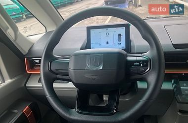 Вантажний фургон Farizon Supervan 2025 в Одесі