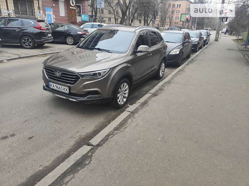 Внедорожник / Кроссовер FAW Besturn X40 2019 в Киеве