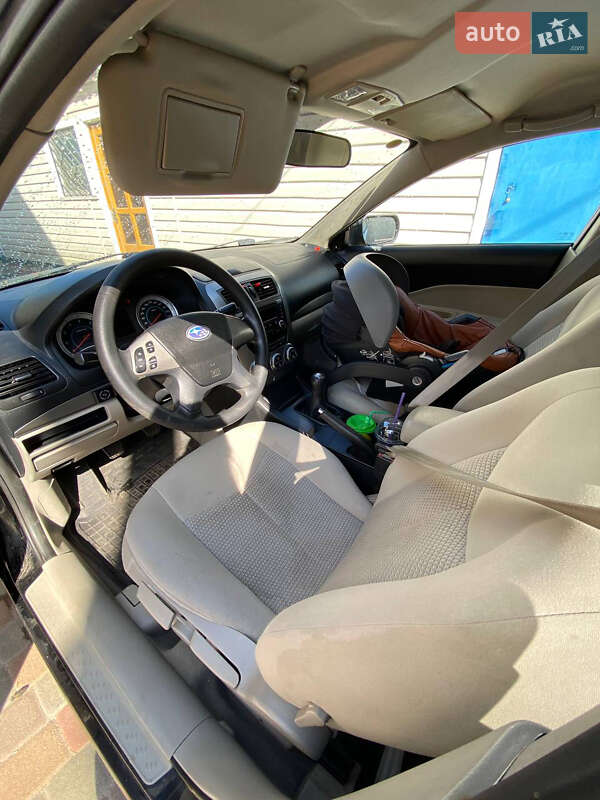 Седан FAW Besturn 2012 в Киеве фото 4 Седан FAW Besturn 2012 в Киеве