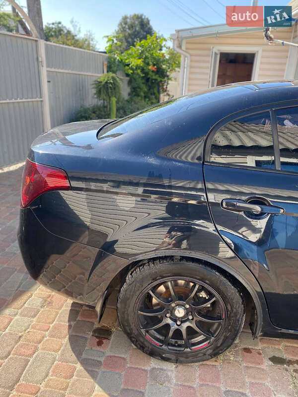 Седан FAW Besturn 2012 в Киеве фото 8 Седан FAW Besturn 2012 в Киеве