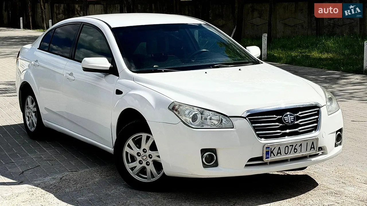 2013 Renault Logan - мініатюра 12