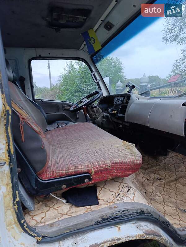 Вантажний фургон FAW CA 1061 2006 в Кельменцях