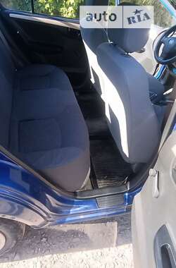 Седан FAW V5 2013 в 