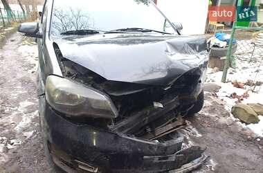 Седан FAW V5 2013 в 