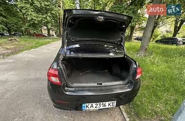 Седан FAW V5 2013 в 