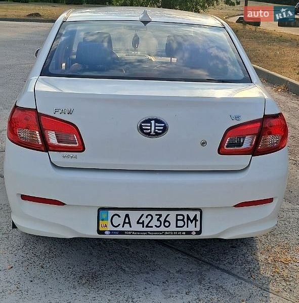 Седан FAW V5 2013 в Каневі фото 8 Седан FAW V5 2013 в Каневі