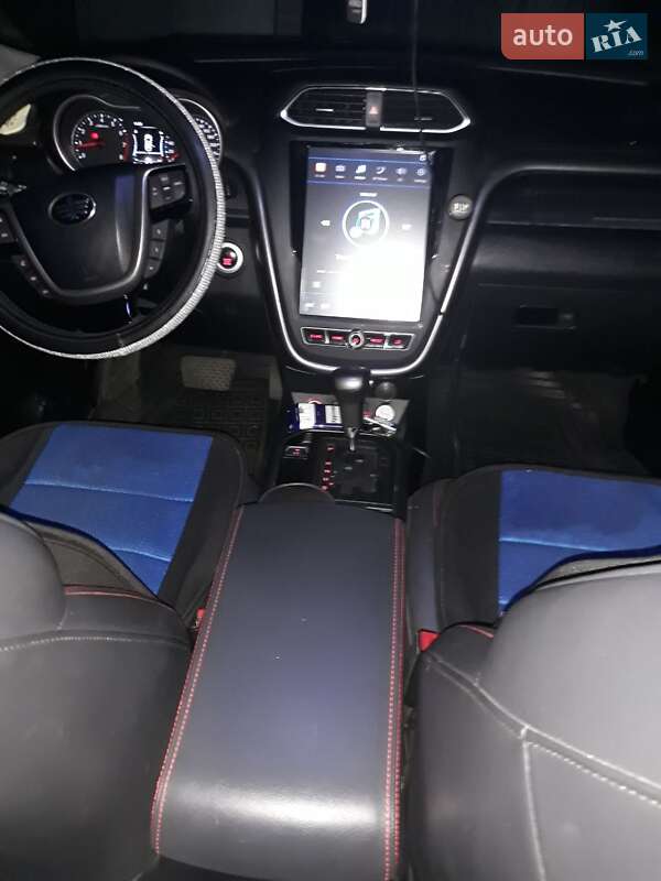 Позашляховик / Кросовер FAW X80 2020 в Бердичеві фото 5 Позашляховик / Кросовер FAW X80 2020 в Бердичеві