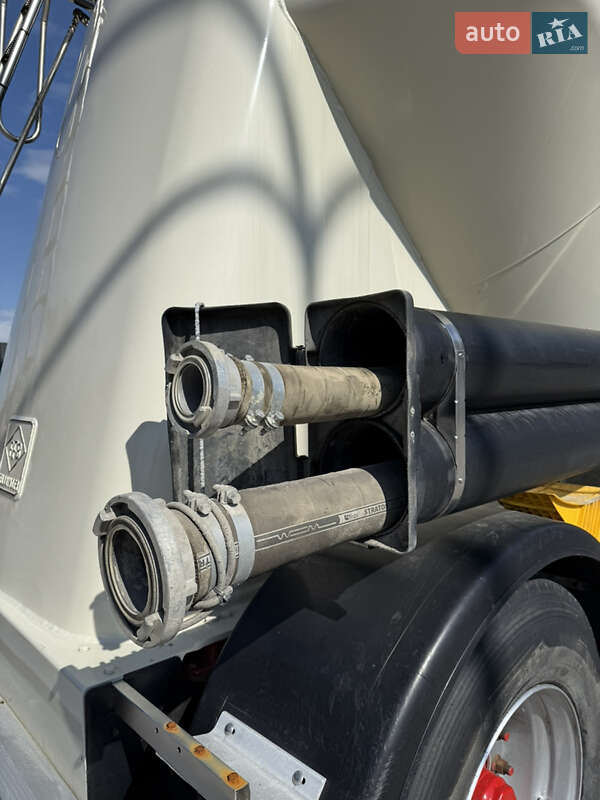 Цементовоз Feldbinder 334ST 2010 в Виннице