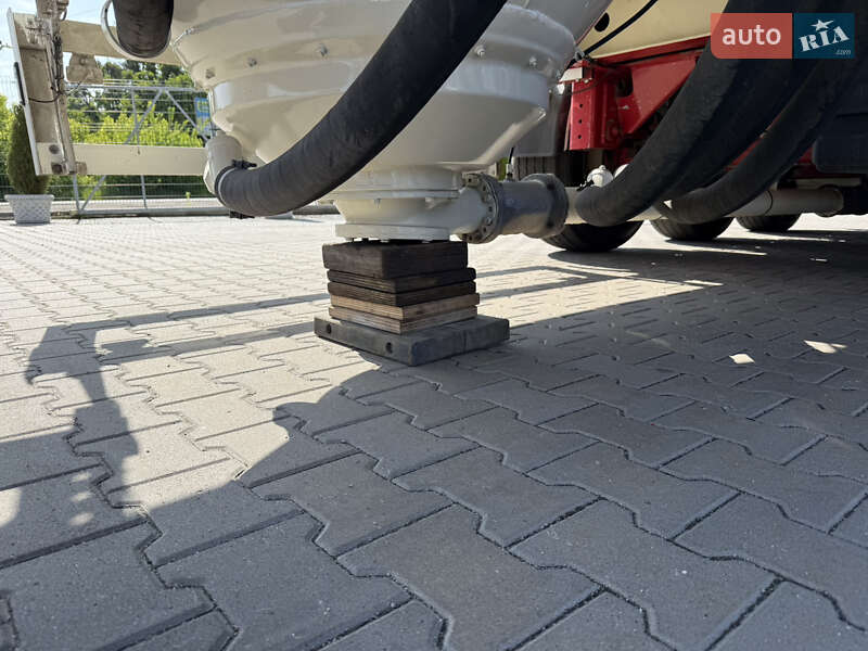 Цементовоз Feldbinder 334ST 2010 в Виннице