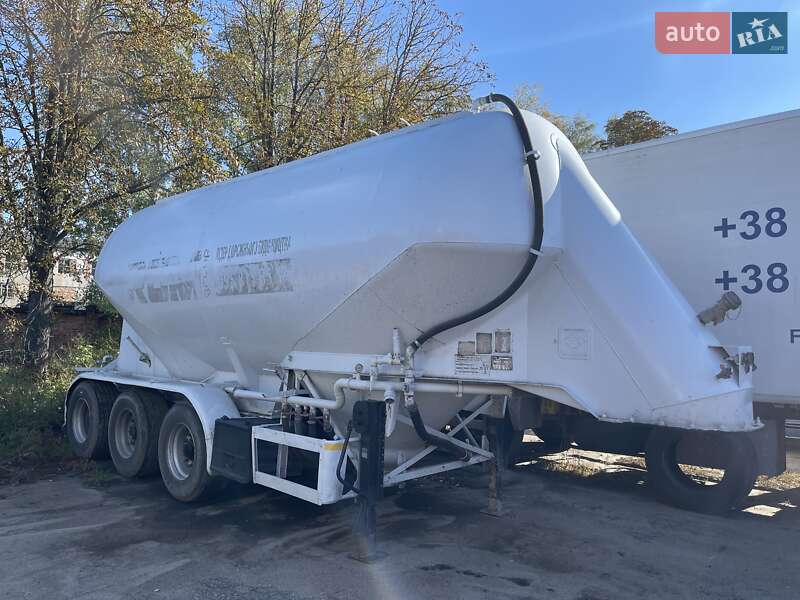 Цистерна полуприцеп Feldbinder EUT 1992 в Сумах