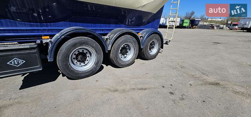 Цистерна Feldbinder EUT 2000 в Запорожье