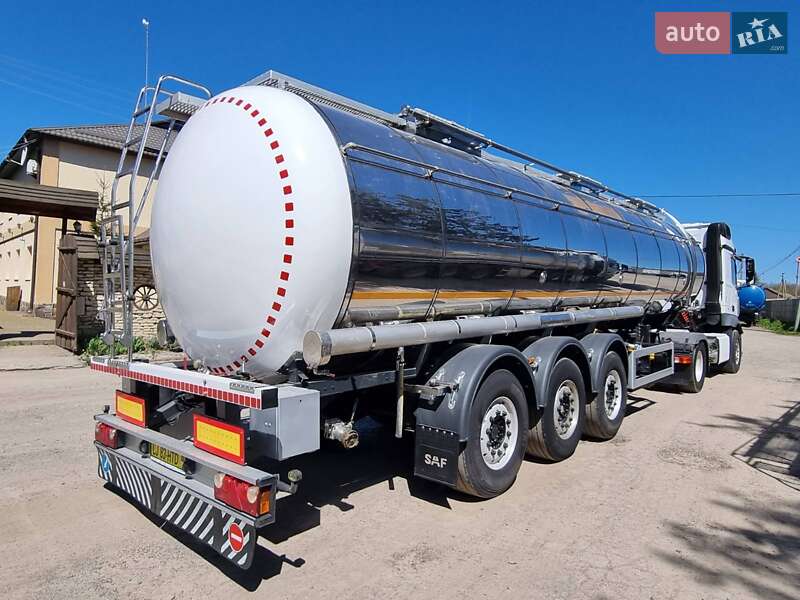 Цистерна напівпричіп Feldbinder FFB 2003 в Вінниці фото 26 Цистерна напівпричіп Feldbinder FFB 2003 в Вінниці