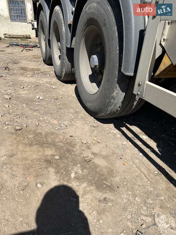 Цистерна Feldbinder KIP 2003 в Балті