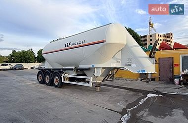Цементовоз Feldbinder TSA 2003 в Виннице