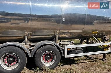 Цистерна полуприцеп Feldbinder TSA 2002 в Перещепине
