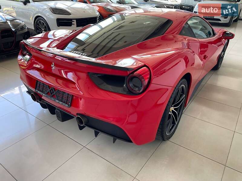 Купе Ferrari 488 GTB 2016 в Одессе