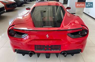 Купе Ferrari 488 GTB 2016 в 