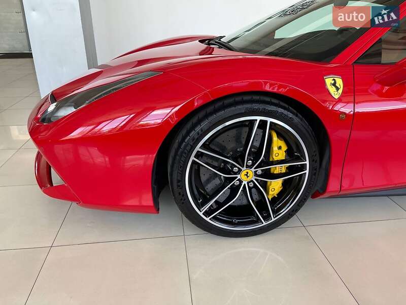 Купе Ferrari 488 GTB 2016 в Одессе
