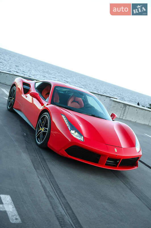 Купе Ferrari 488 GTB 2016 в Одессе