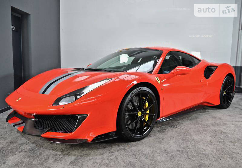 Купе Ferrari 488 Pista 2019 в 