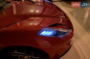 Купе Ferrari 812 Superfast 2020 в 