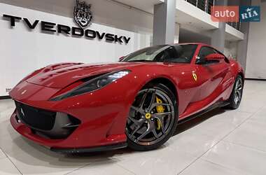 Купе Ferrari 812 Superfast 2020 в 