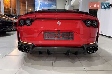 Купе Ferrari 812 Superfast 2020 в 