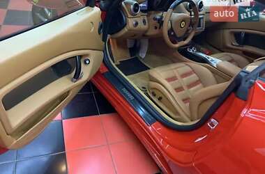 Кабріолет Ferrari California 2010 в 