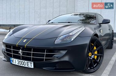 Купе Ferrari FF 2013 в Києві