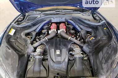 Купе Ferrari Portofino 2020 в 