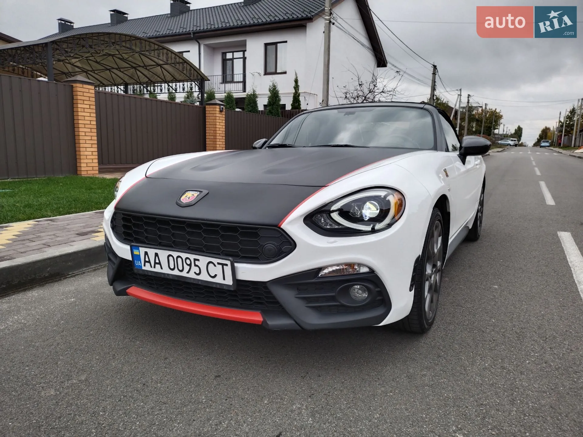 2016 Fiat 124 Spider - мініатюра 28