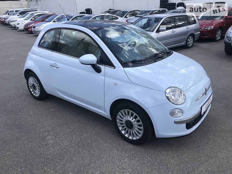 Хетчбек Fiat 500 2010 в 