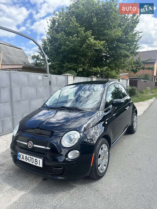 Хэтчбек Fiat 500 2015 в Вышгороде