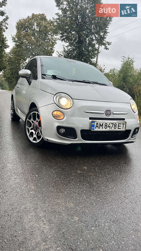 Хэтчбек Fiat 500 2013 в Почаеве