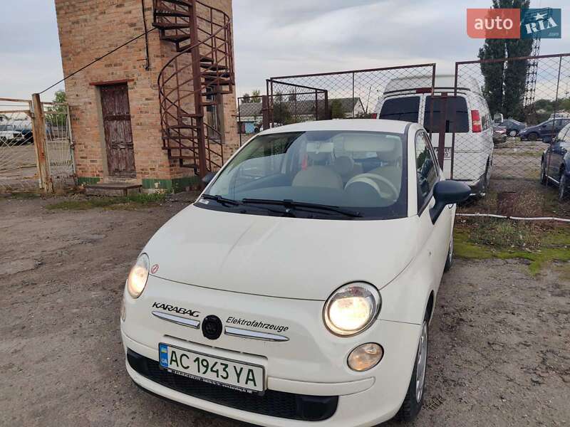 Fiat 500 2011