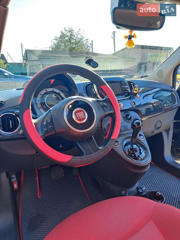 Хэтчбек Fiat 500 2015 в Ужгороде