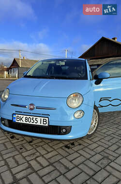 Хэтчбек Fiat 500 2010 в 