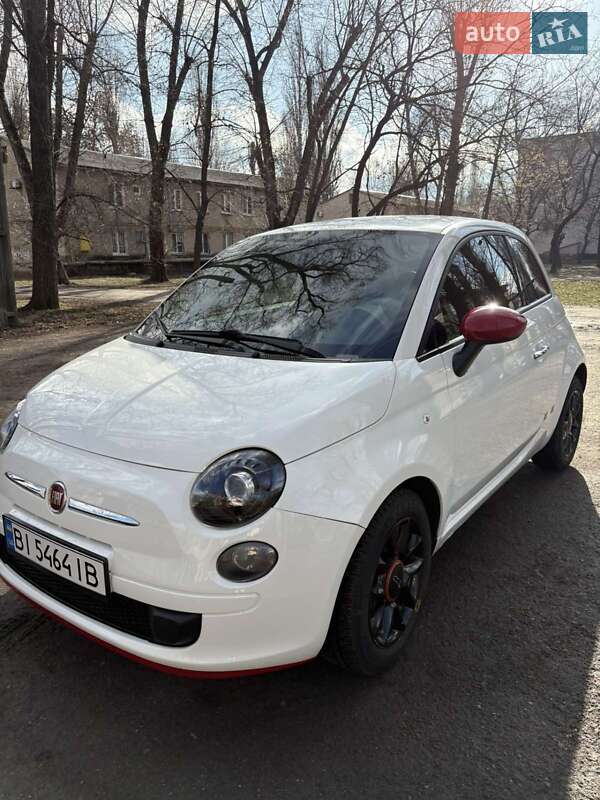 Хэтчбек Fiat 500 2016 в Кременчуге