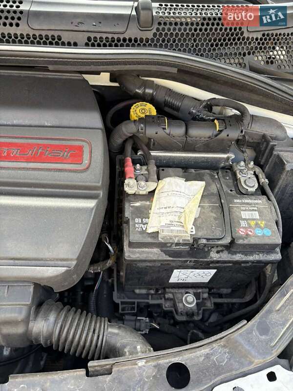 Хэтчбек Fiat 500 2016 в Кременчуге