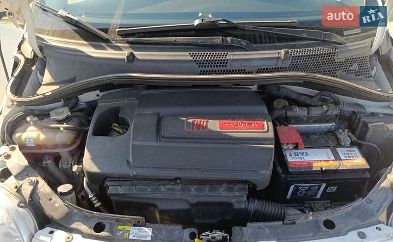 Хэтчбек Fiat 500 2014 в Киеве