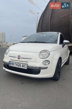 Хэтчбек Fiat 500 2012 в 