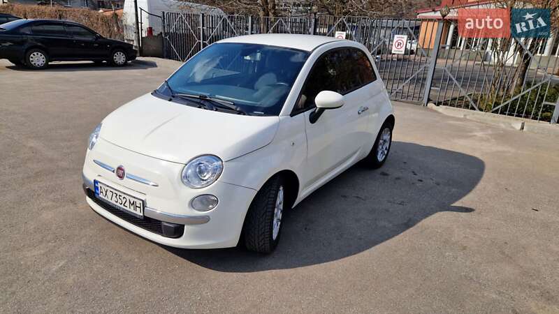 Хэтчбек Fiat 500 2014 в 