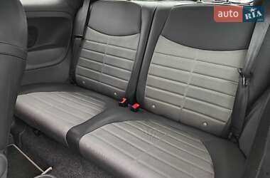 Хэтчбек Fiat 500 2012 в 