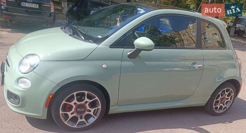 Кабріолет Fiat 500 2012 в 