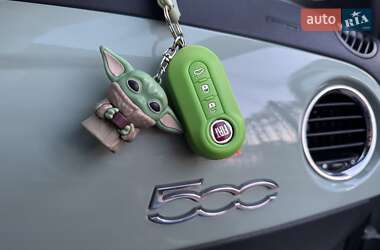 Хэтчбек Fiat 500 2012 в 