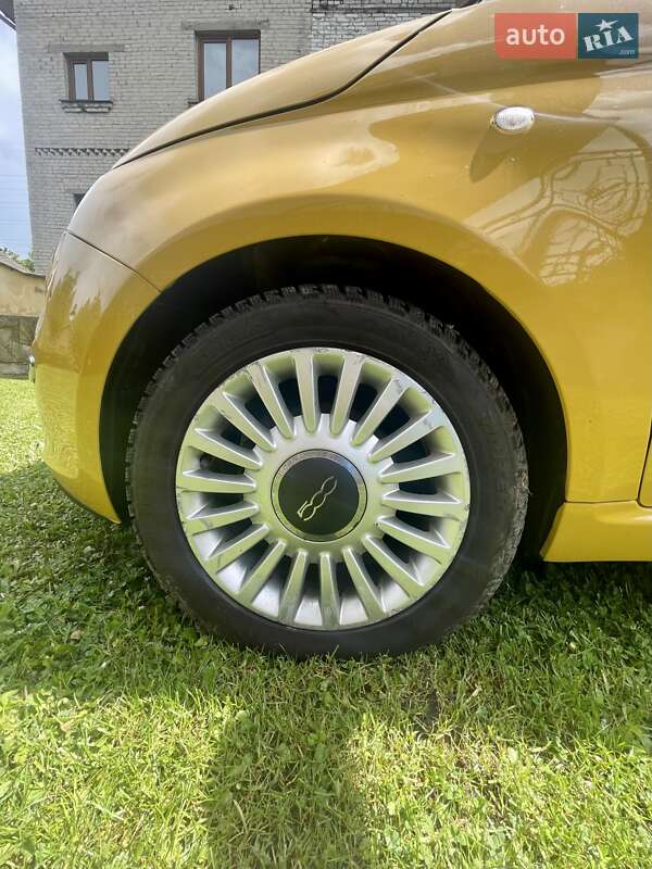 Хетчбек Fiat 500 2013 в Львові
