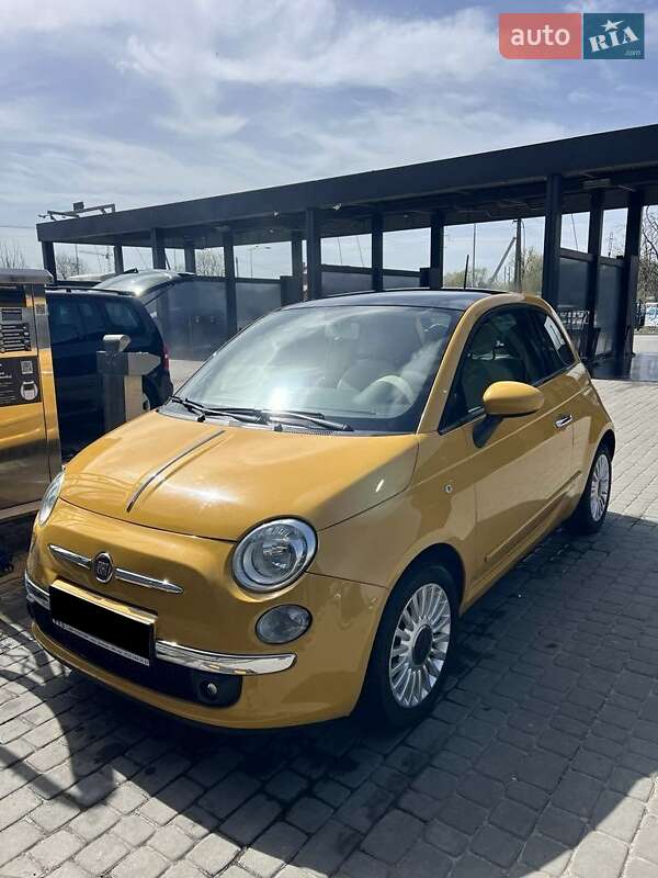 Хетчбек Fiat 500 2013 в Львові